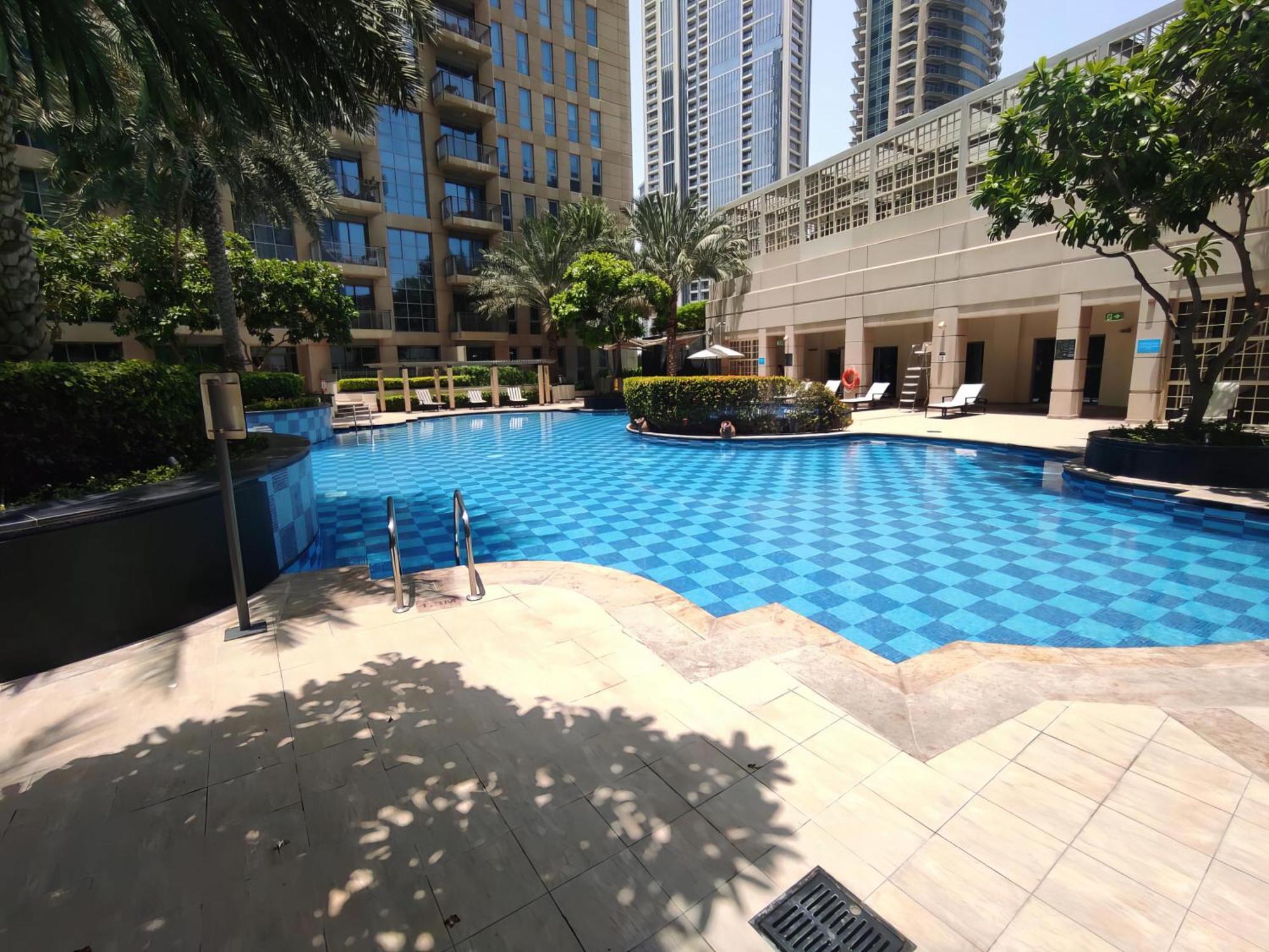 Lux Bnb Standpoint Tower Burj & Fountain Views ดูไบ ภายนอก รูปภาพ