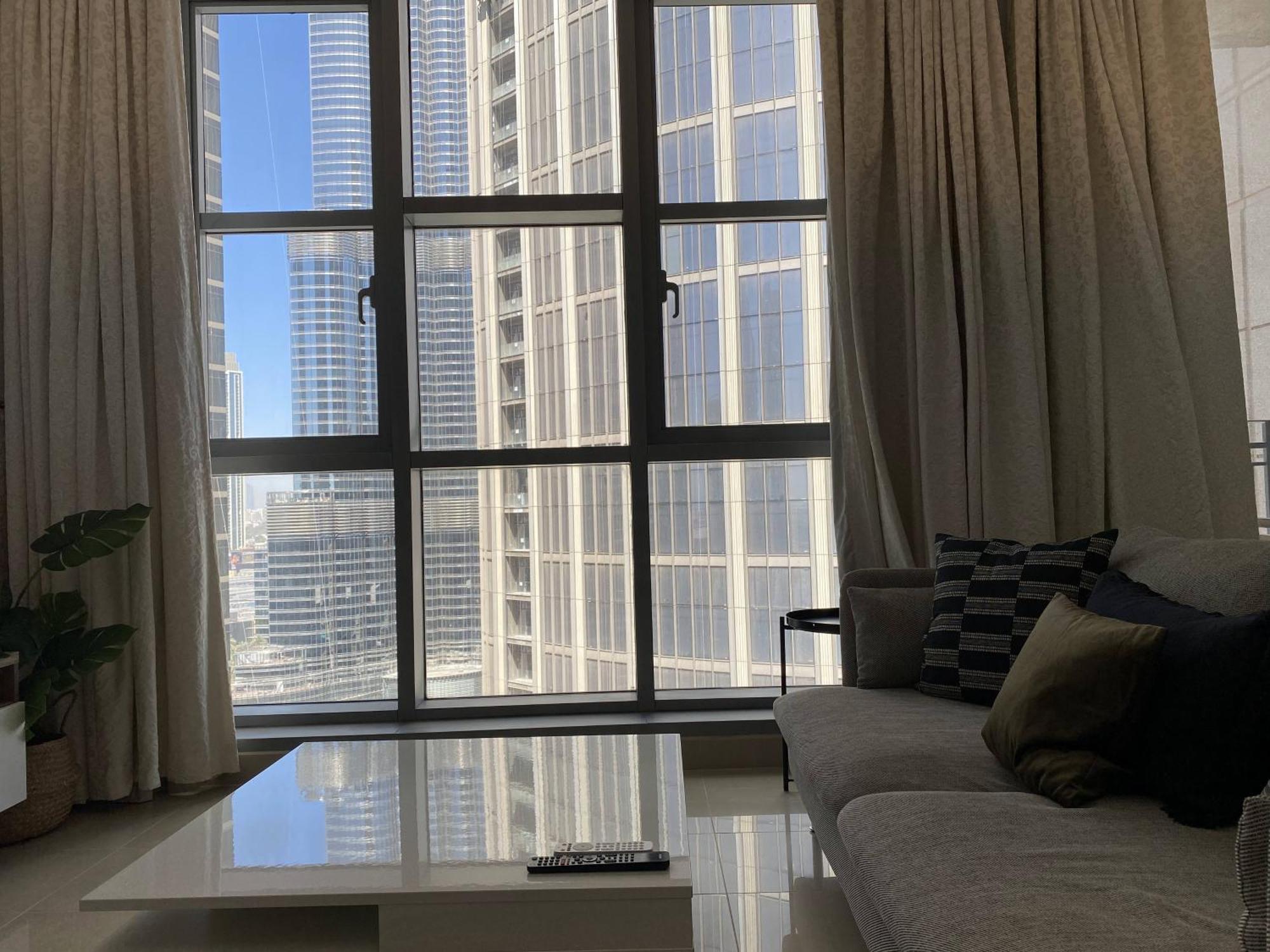 Lux Bnb Standpoint Tower Burj & Fountain Views ดูไบ ภายนอก รูปภาพ