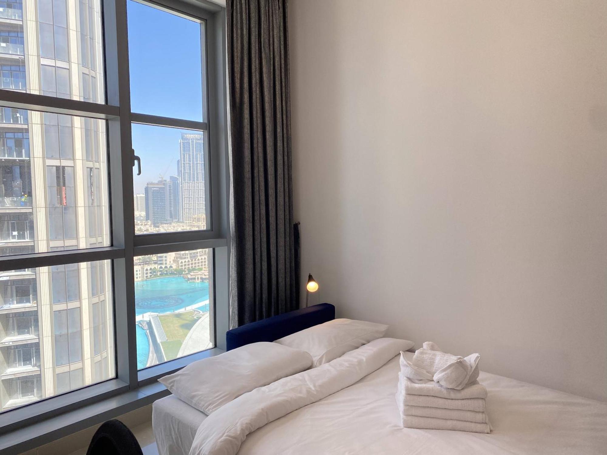 Lux Bnb Standpoint Tower Burj & Fountain Views ดูไบ ภายนอก รูปภาพ