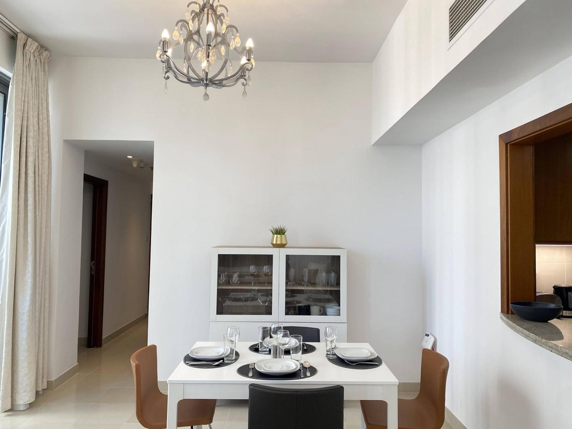 Lux Bnb Standpoint Tower Burj & Fountain Views ดูไบ ภายนอก รูปภาพ